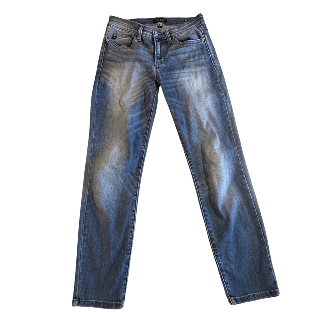 Judy Blue Relaxed Fit Medium Wash Stretch Jeans Size 5/27 Blue Denim